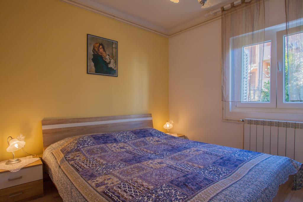 Apartments Tatjana Cres Exterior photo